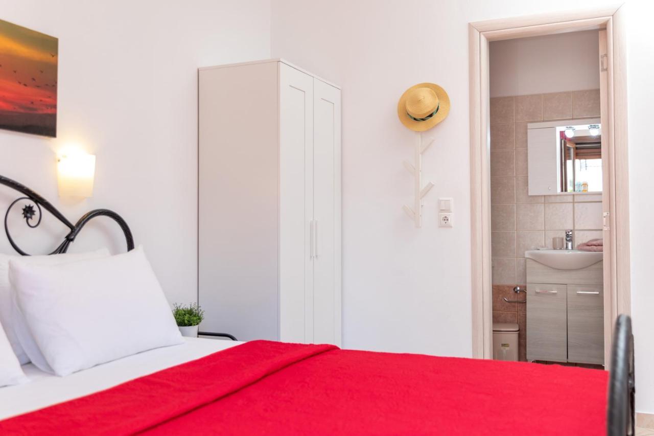 Naxos Diamond Studios Apartments Naxos City Exterior photo