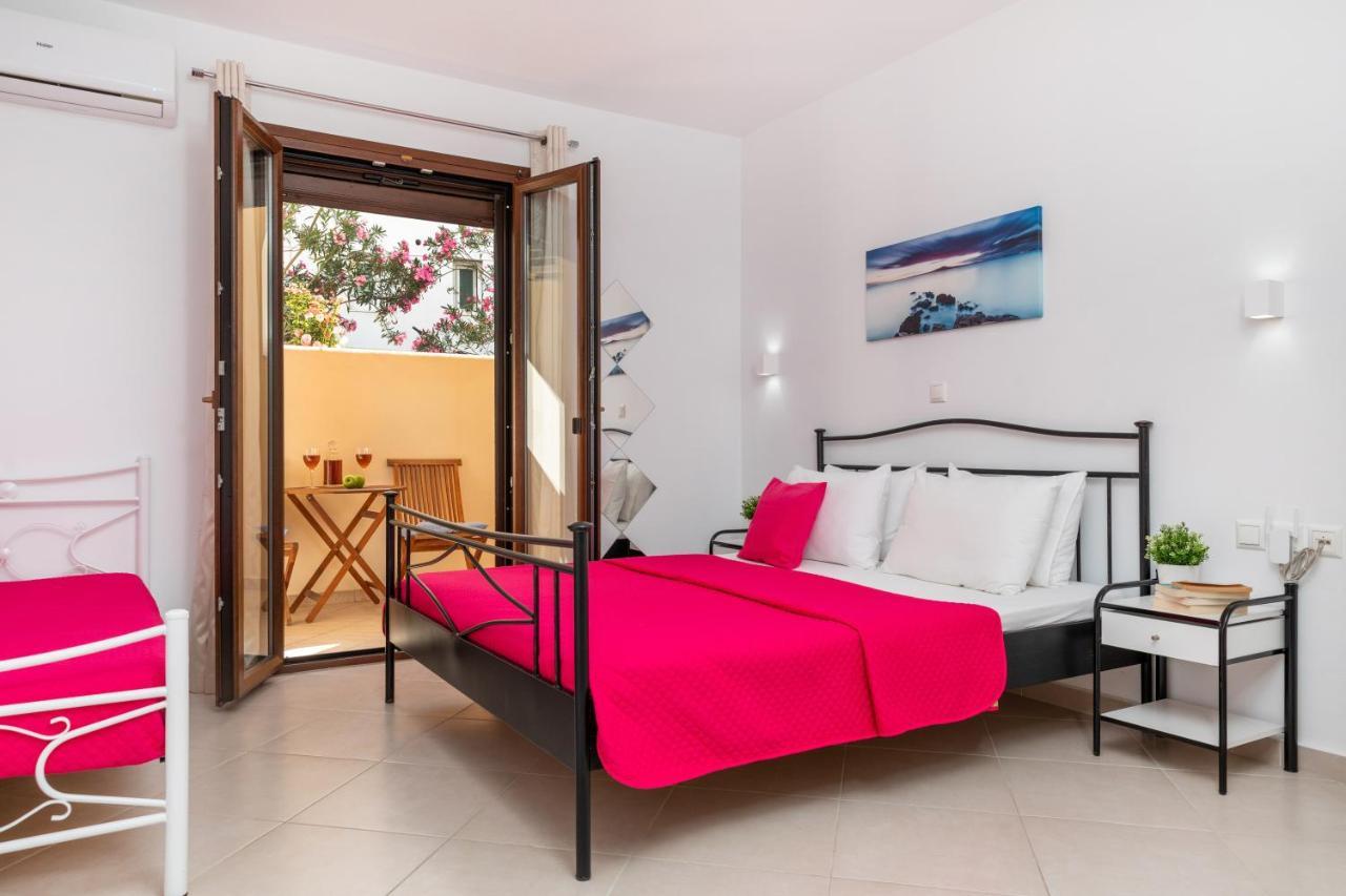 Naxos Diamond Studios Apartments Naxos City Exterior photo