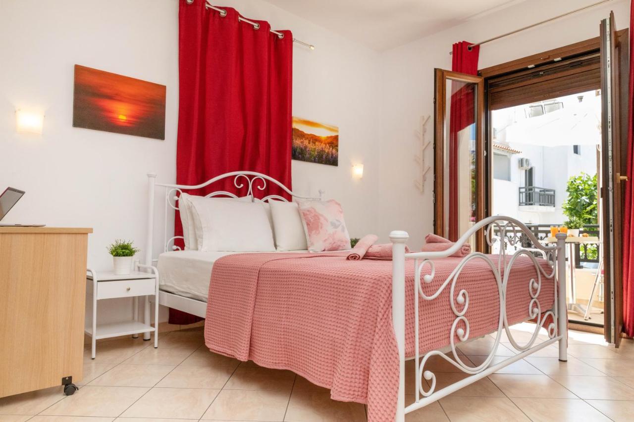 Naxos Diamond Studios Apartments Naxos City Room photo
