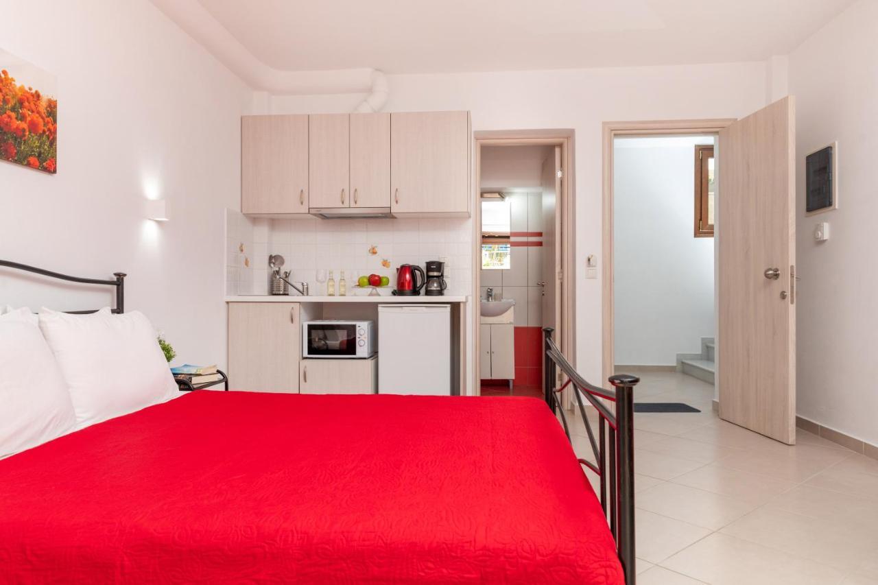 Naxos Diamond Studios Apartments Naxos City Exterior photo