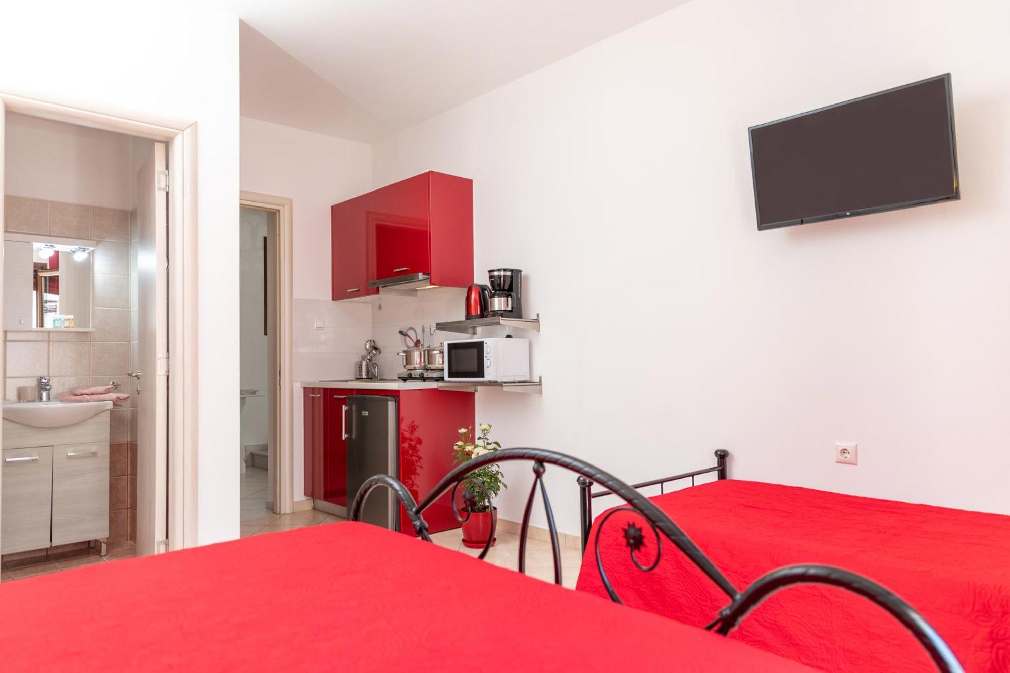 Naxos Diamond Studios Apartments Naxos City Room photo