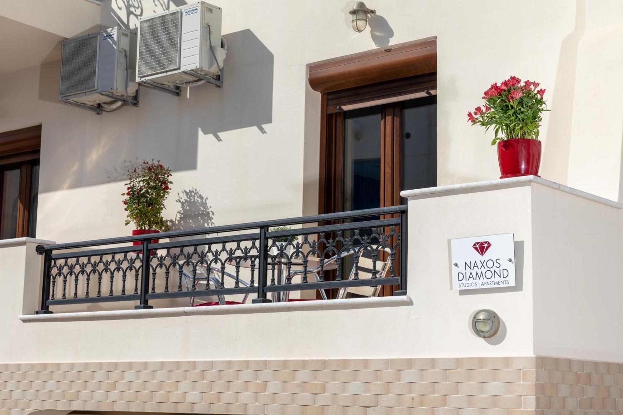 Naxos Diamond Studios Apartments Naxos City Room photo